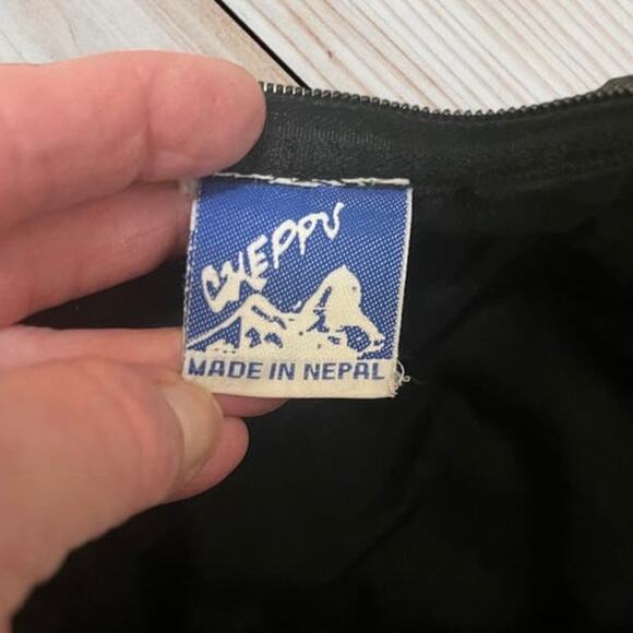 Artisan Cheppu bag Made in Nepal - Picture 6 of 8